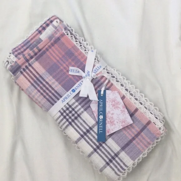 April Cornell Napkins. - Picture 2 of 2